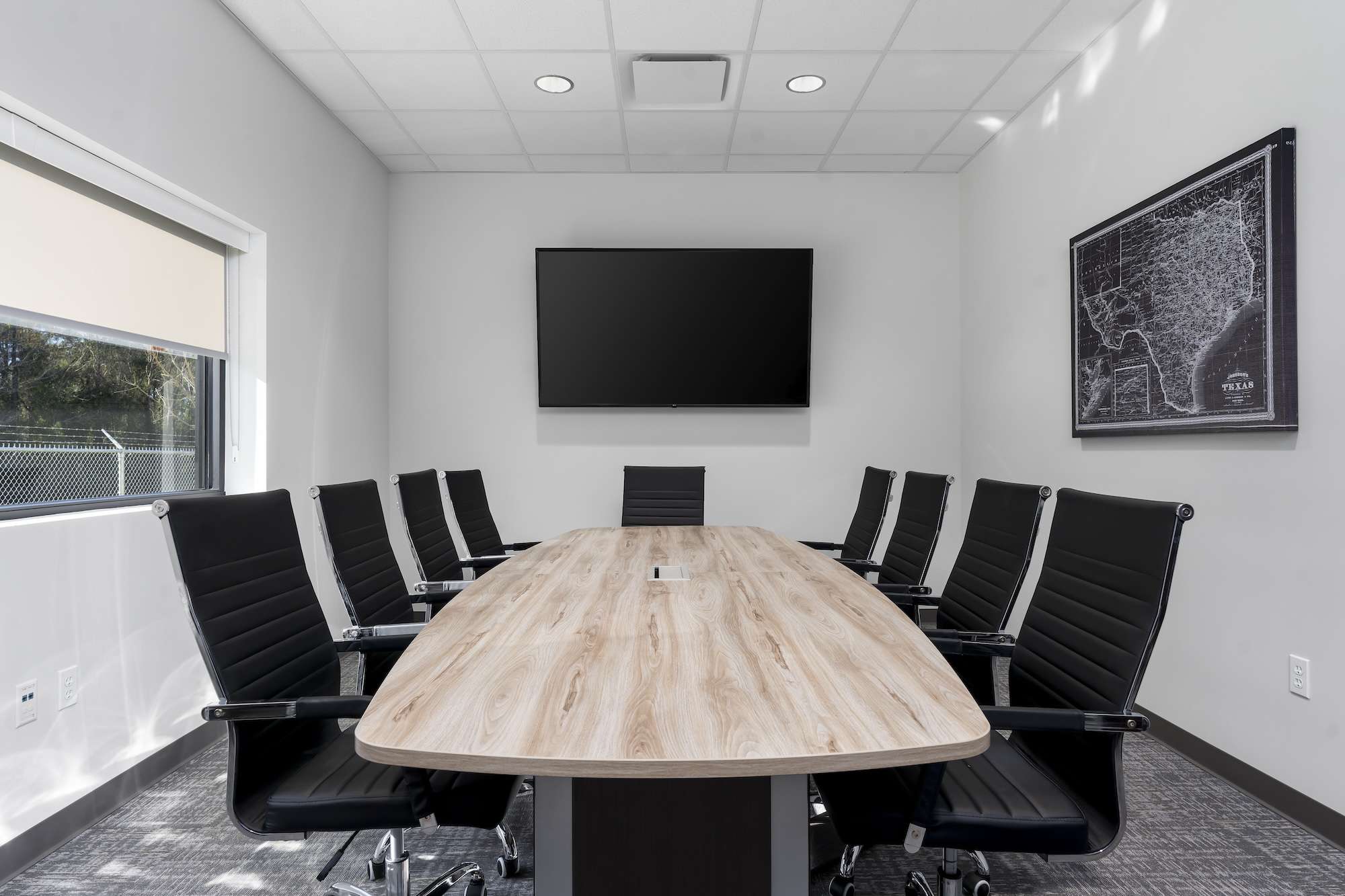 Lincoln Lumber - interior conference room