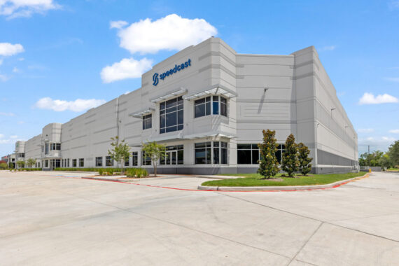 Exterior view of Pearland Speculative Building in Pearland, TX